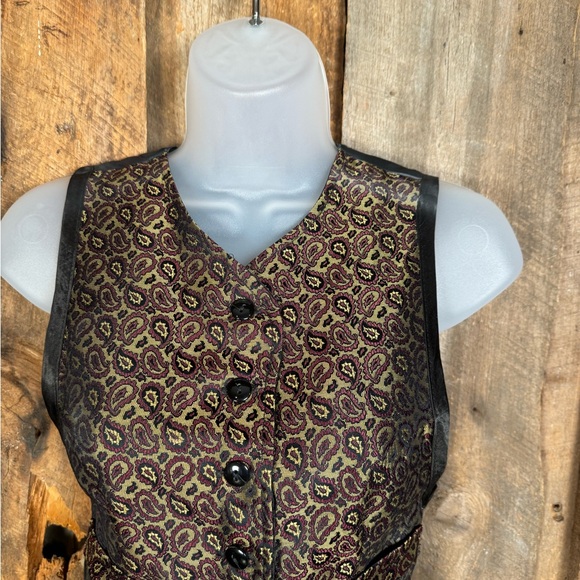 Limited London Paris New York Tapestry Vest - size XSmall - Picture 2 of 9